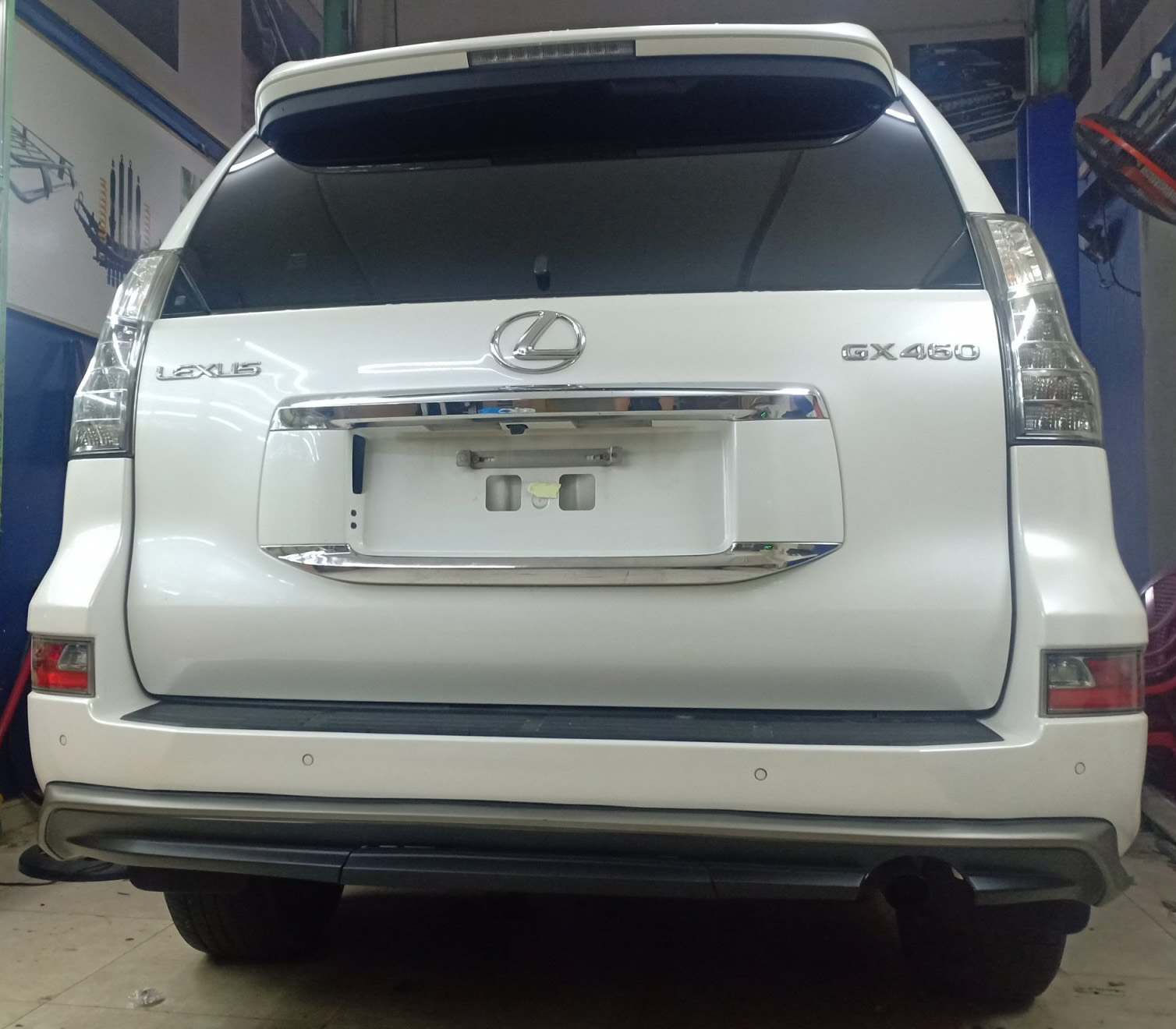 Lưu trữ ban xe lexus gx460 doi 2010  Tom Autos Center  Làm Xe Bằng Cả  Trái Tim